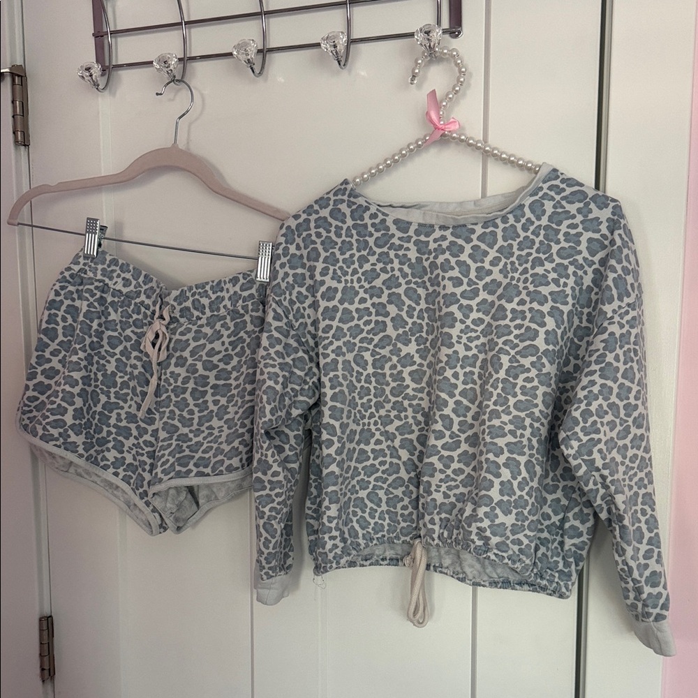 Blue Leopard Print Lounge Set